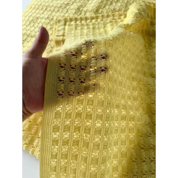 Vintage 70s curtains, yellow mesh, open weave rod header pair of panels - Picture 9 of 9